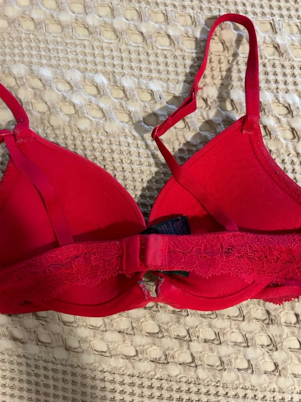 Red Lace-Trim Wire Bra - Women Intimates & Sleepwear - Picture 2 of 3